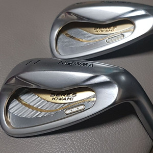 여성 정품 혼마베레스 키와미 L 11번웨지 판매해요.