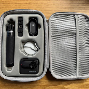 인스타360 GO 3S 패밀리 번들 액션캠 블랙 128GB