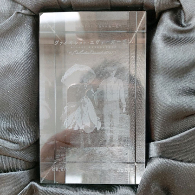 바이올렛 에버가든 크리스탈 아트 이미지