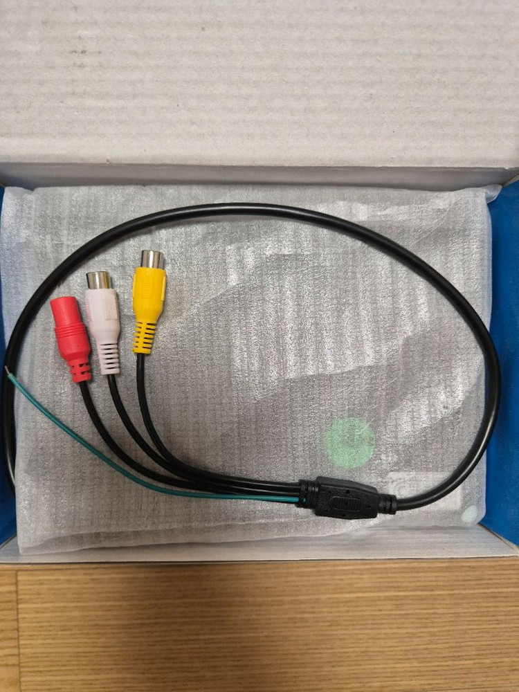 AHD 7인치거치형모니터 20대 이미지