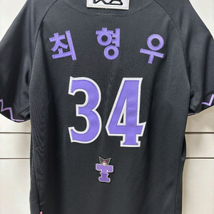 기아타이거즈 최형우 어센틱 쿠로미 유니폼 90 이미지