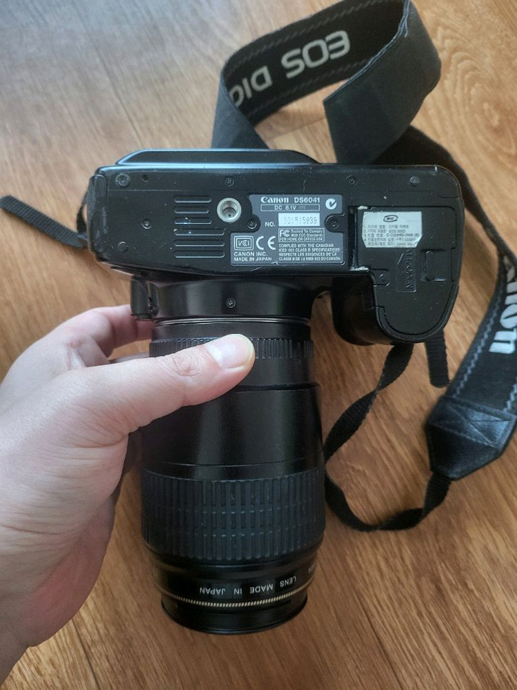 캐논 eos 300d +100mm 망원렌즈 이미지