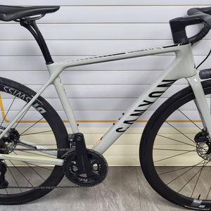 2022 캐니언 엔듀레이스 CF SL8 Aero complete Di2
