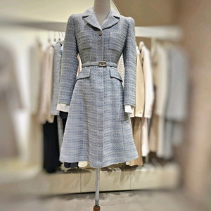 JJ지고트 스팽글 트위드 플레어 원피스 팔아요