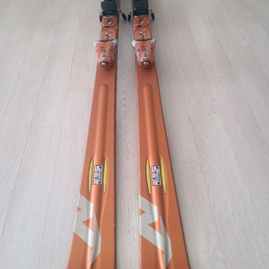 노르디카카빙스키 플레이트 이미지