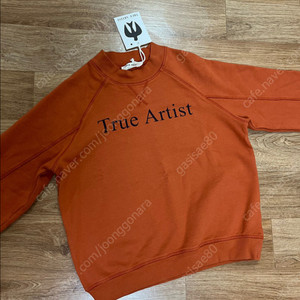 트루아티스트 맨투맨