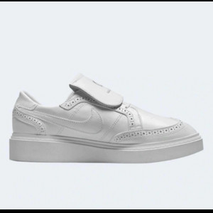 나이키 피스마이너스원 권도