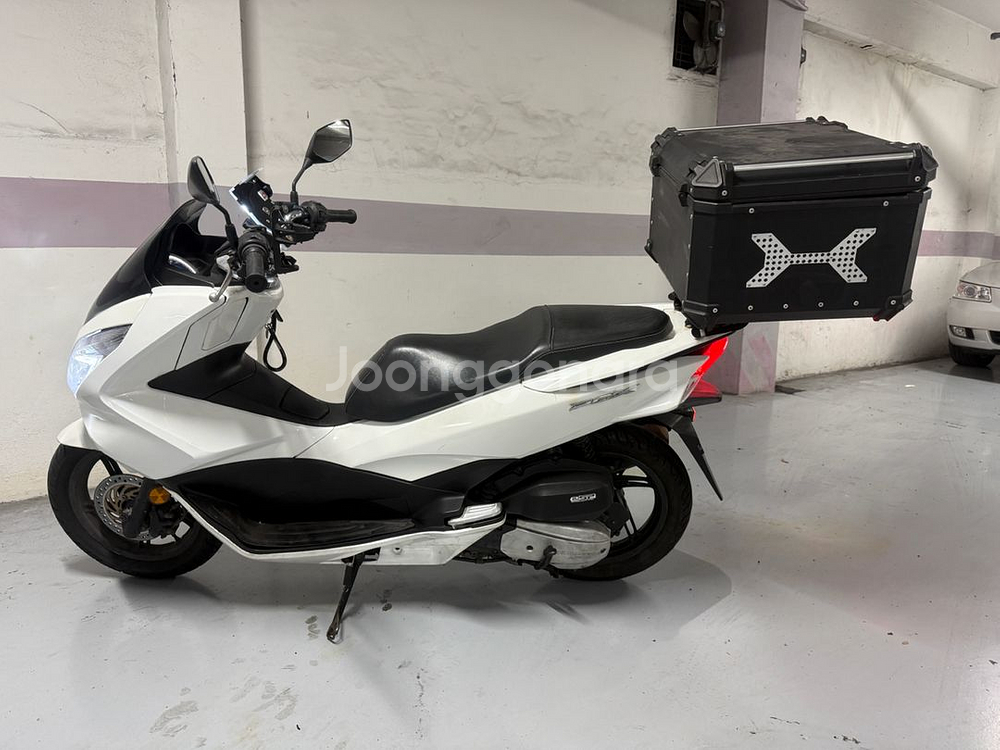 혼다 PCX125 스쿠터--1