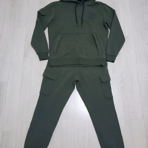 아레나 트레이닝복세트 사이즈95