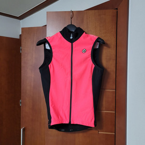 아소스 우마 GT 봄가을 에어블럭 베스트 핑크 XS