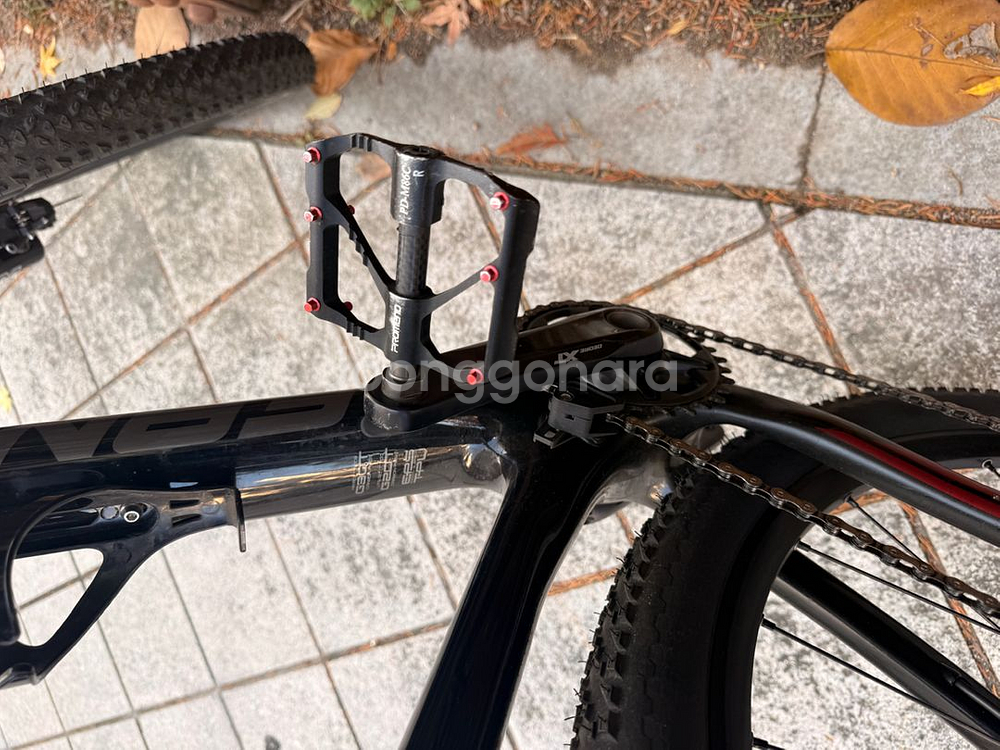 판타지아 S29 8100 Fantasia 카본 MTB 산악자전거 M 사이즈--4