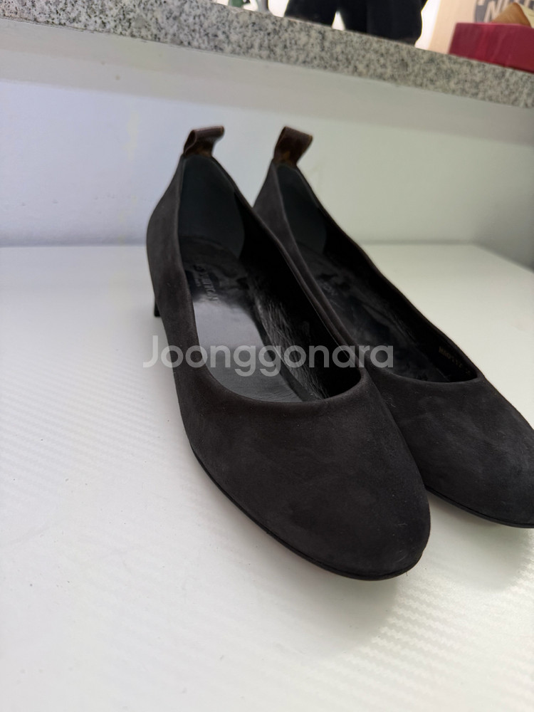 정품) 루이비통 블랙 스웨이드 플랫 슈즈 구두 39.5--2