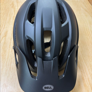 자전거헬멧 BELL 4-포티 벨 포티 L사이즈 10회미만 착용 상태좋음