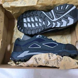 지벤 안전화 zb-162n 245mm(새상품)