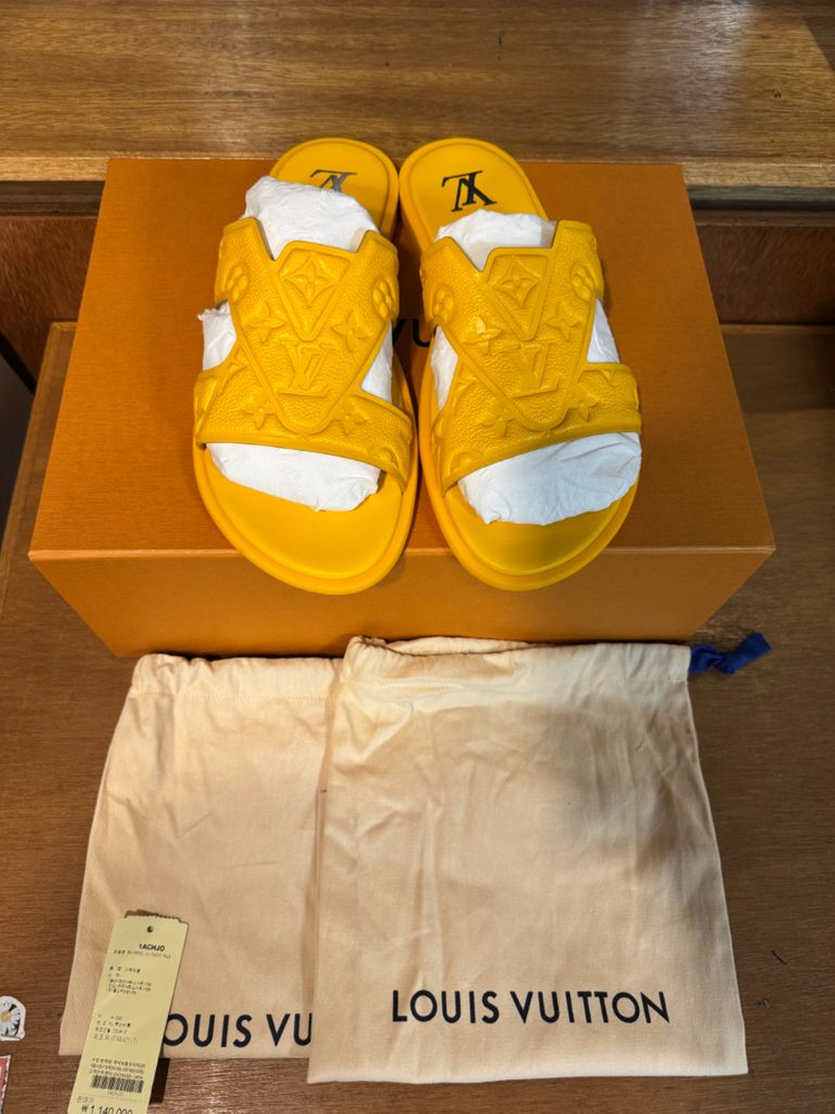 새상품 (9/280) 루이비통 lv모노그램 오아시스 뮬 슬리퍼 이미지