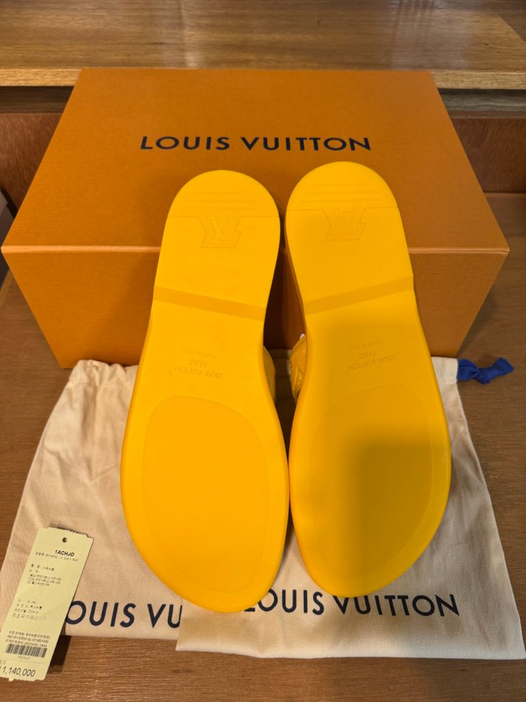 새상품 (9/280) 루이비통 lv모노그램 오아시스 뮬 슬리퍼 이미지