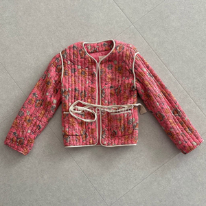 루이스미샤 누빔아우터 10사이즈 ㅡ 택포 8만