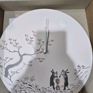 벽시계 팝니다.