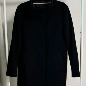 유니클로 하이넥 모직 코트