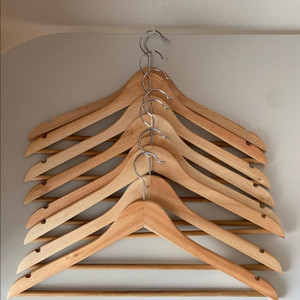 한샘 원목 옷걸이 8개 일괄