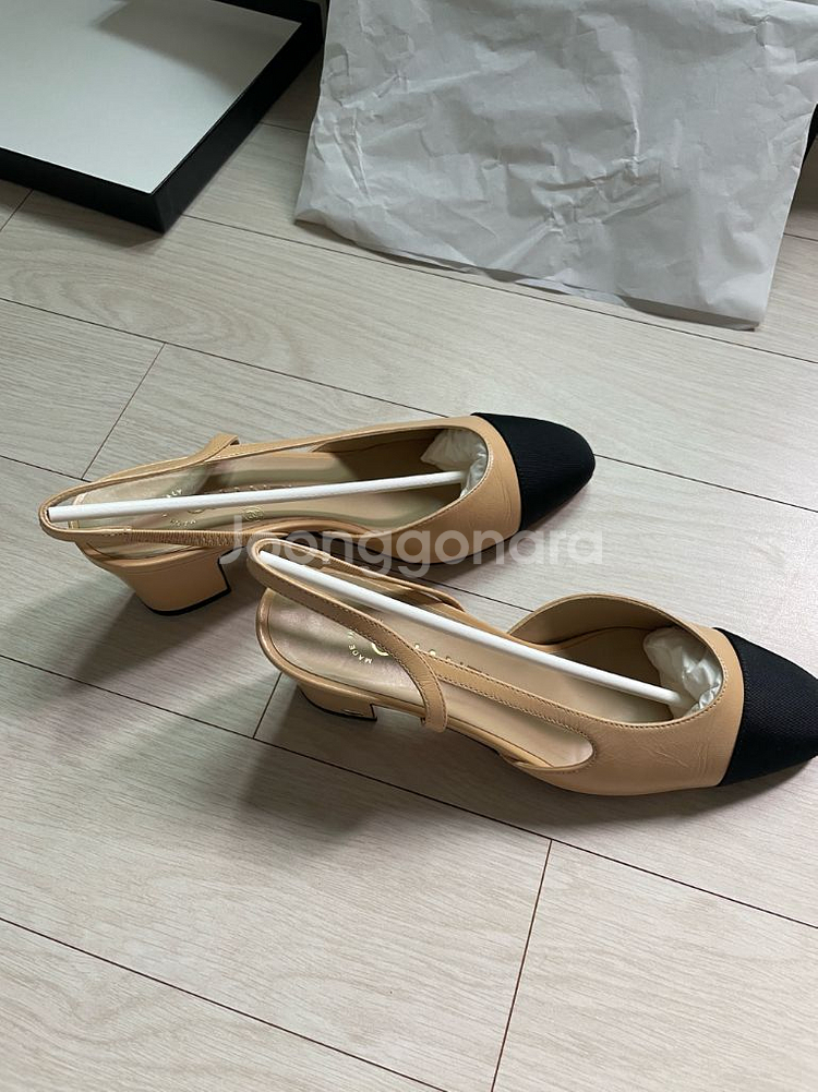 샤넬 슬링백 베이지/블랙--2