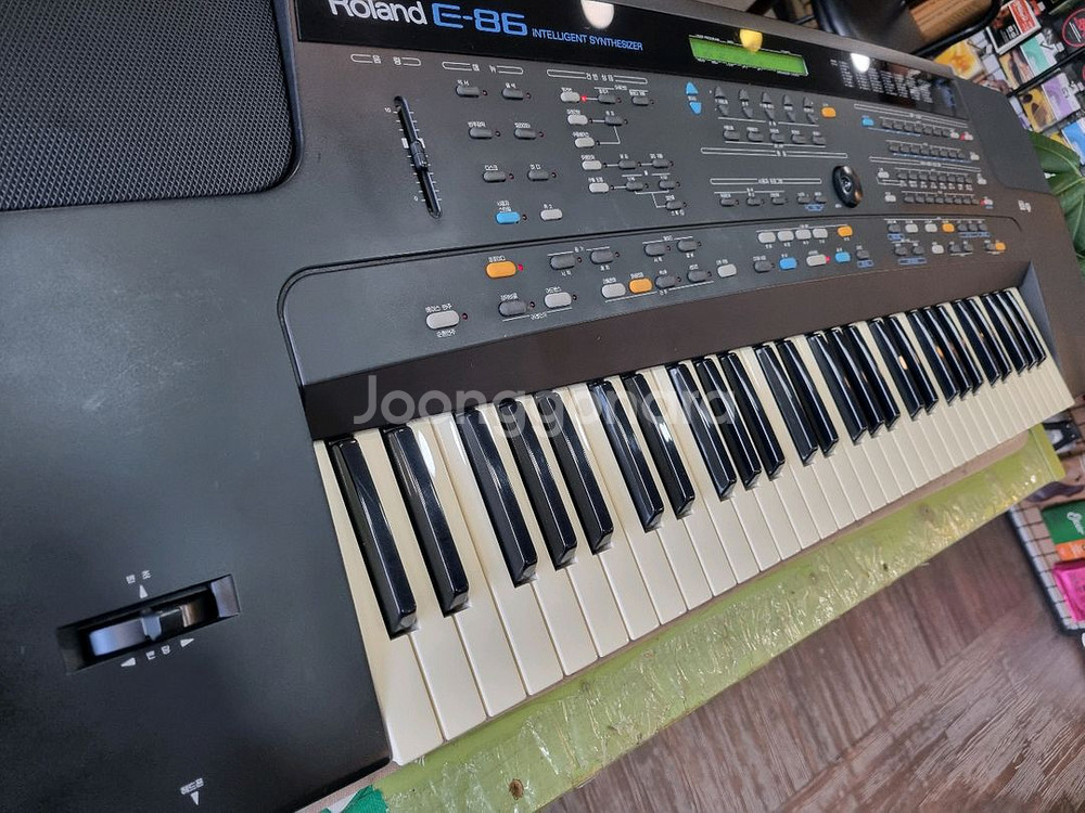 롤랜드 E-86 전자키보드 밥니다.--3