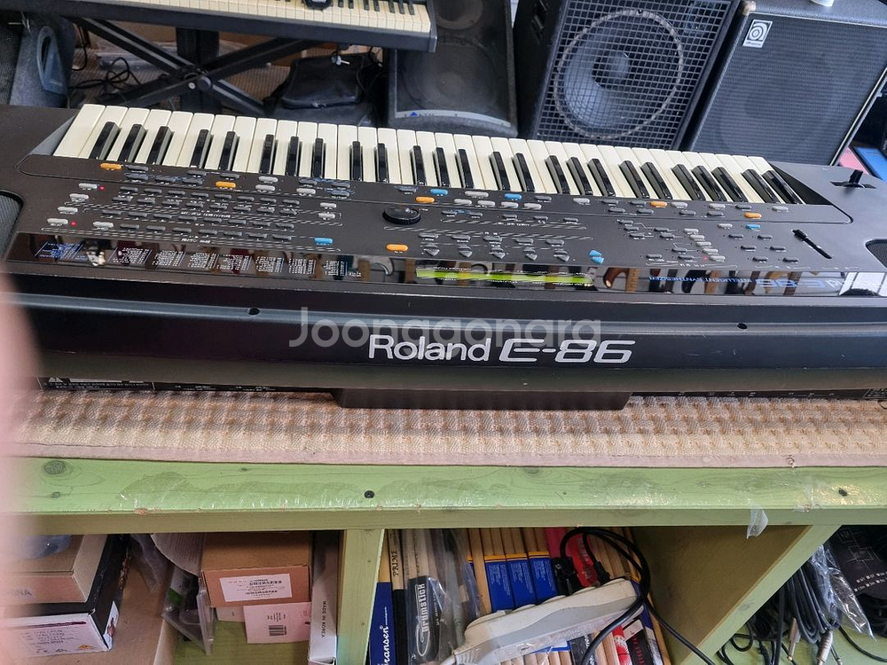 롤랜드 E-86 전자키보드 밥니다.--5