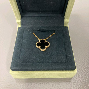 반클리프 아펠 빈티지 알함브라 오닉스 목걸이