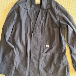 단톤 체스트 포켓 블레이저