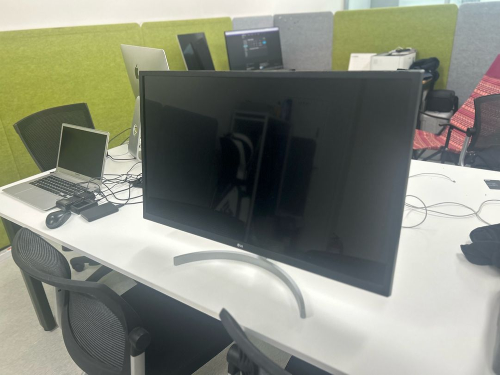 LG 32MN500M 게이밍 모니터--1