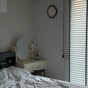 국내제작 클래식 라운드 원목 수납/선반 화장대