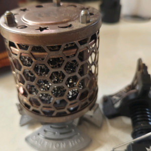 백패킹.캠핑용 지스토브 난로.양초.요리기능