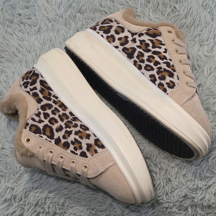 7q-13:스프리스 레오파드 퍼 스니커즈 베이지 (225cm)-거의새거 이미지