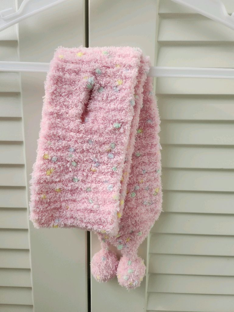 분홍색 폼폼이 목도리--1