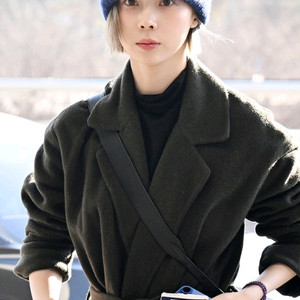 24년 폴로 여성 울롱코트 울100 정가1백만원 현대백화점