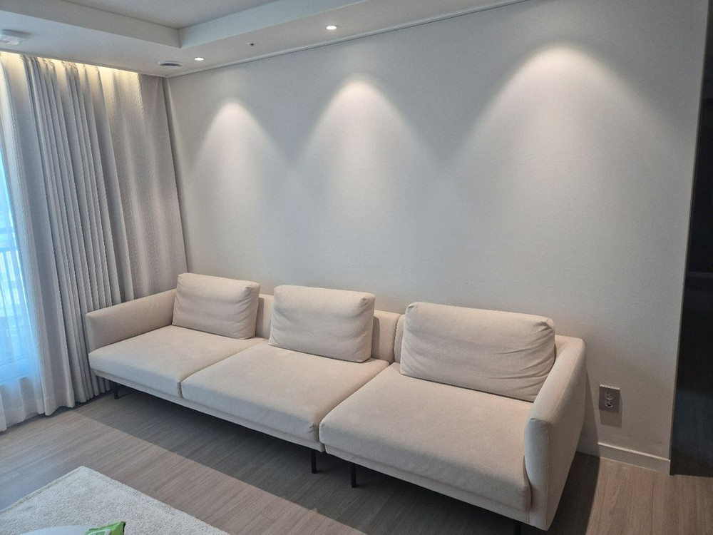 바이헤이데이 Linear 와이드 모듈 패브릭 쇼파--2