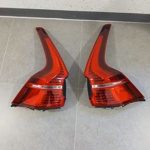 볼보 xc60 후미등