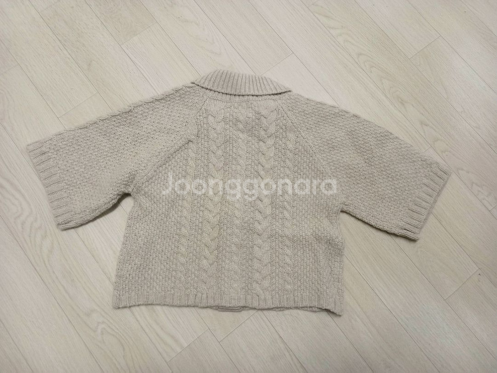 새상품 여아130 꽈배기 숏가디건--1