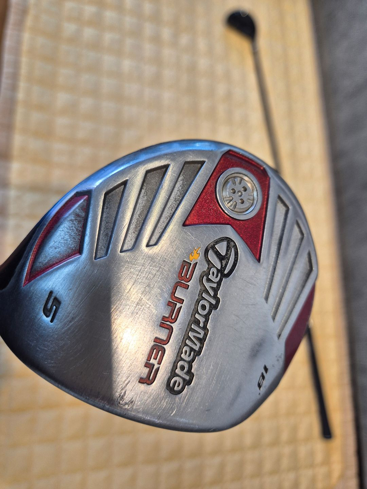 테일러메이드 P790 드라이빙 아이언 9도 이미지