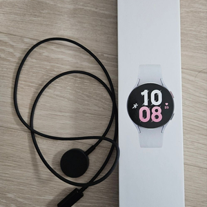 삼성 갤럭시 워치5 44mm LTE sm-r915n A급 판매합니다