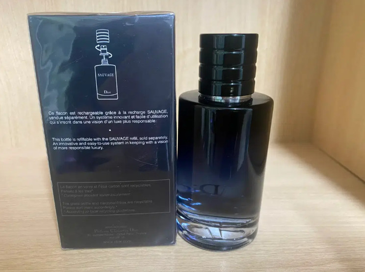 디올 소바주 오드 퍼퓸 100 ml[무배, 새상품]--1