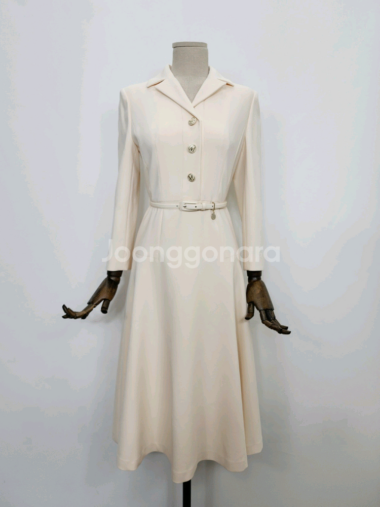 미샤원피스 66사이즈 보관만한 새상품--2