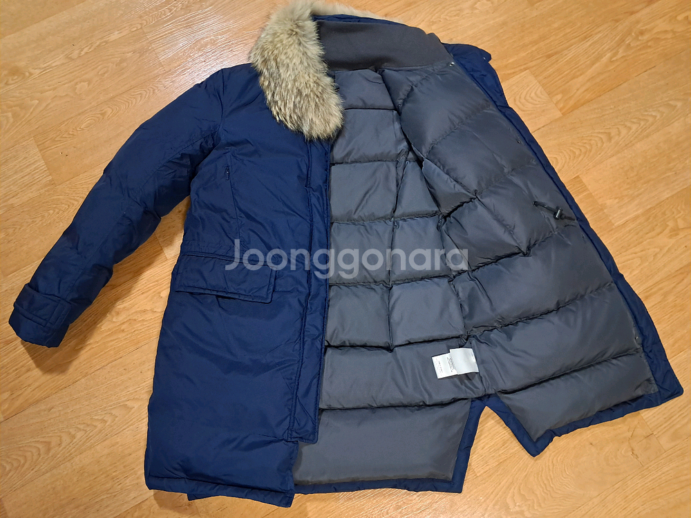 <정품> 띠어리 오리털 패딩 (여성 66사이즈, 키 크신 분)--1