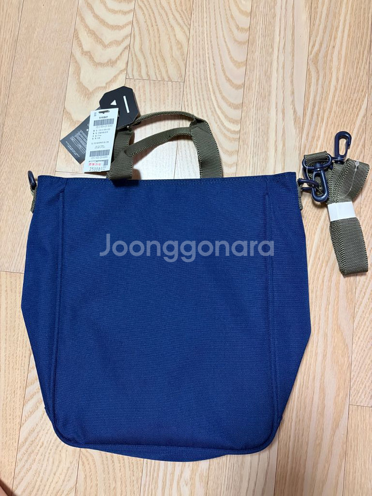 새상품 R ROBOT 토트백--1