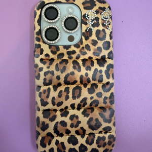 어반소피스티케이션 아15프로 이미지