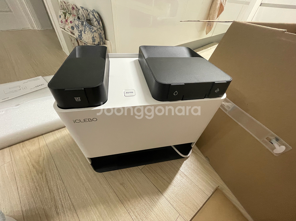 아이클레보,유진로봇 울트라 365-Slim 올인원청소기 판매합니다.--4