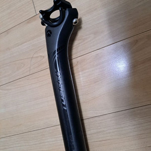 TOSEEK 풀카본 초경량 자전거 싯포스트