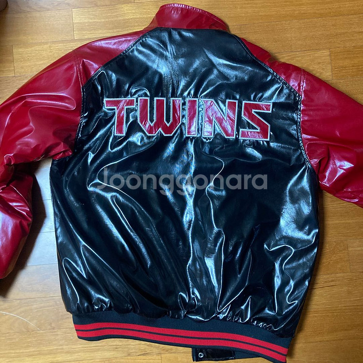 LG 트윈스 야구팀 유광 레더 점퍼--1