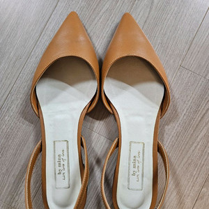 코스모폴리탄줄라이 착용 바이미나 슈즈