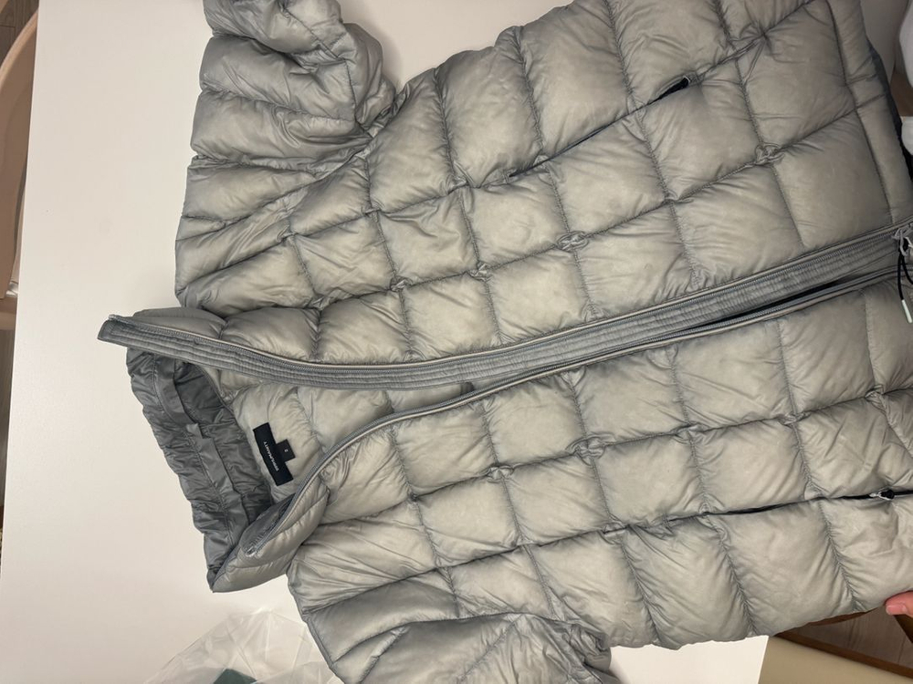 구스다운 패딩점퍼 999휴머니티 이미지